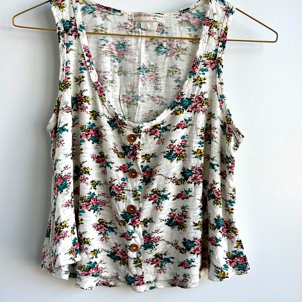 Floral crop top - Size Medium
